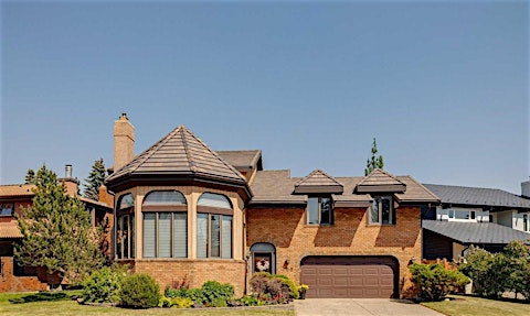 108 Coach Grove Place SW, Calgary, AB, T3H 1J2