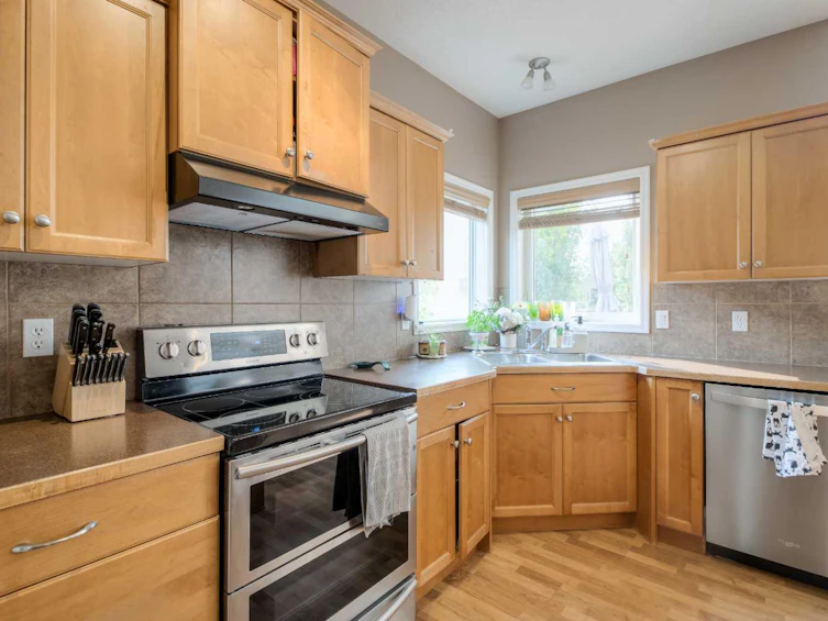 162 Grand River Boulevard W, Lethbridge, AB, T1K 8A5 - 12