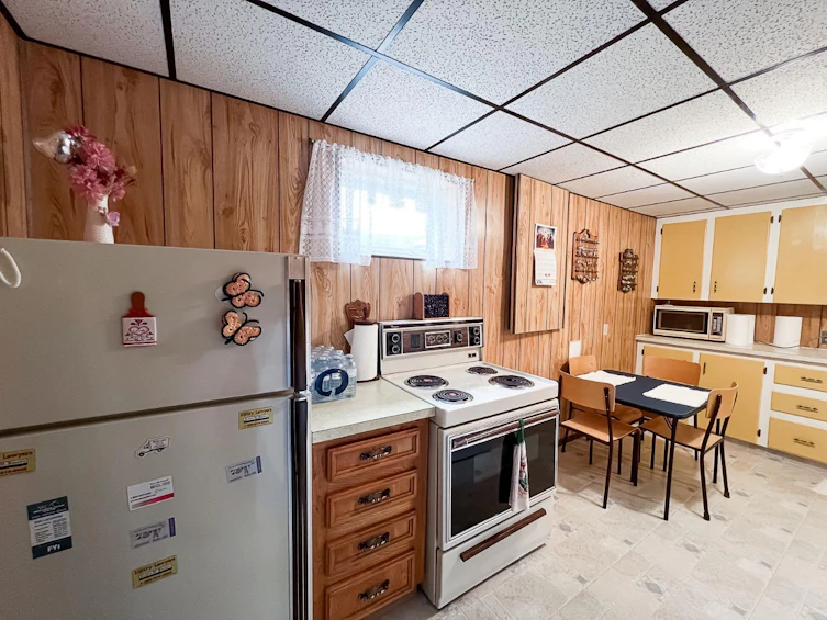 4823 50 Avenue, Smoky River M.D., AB, T0H 1S0 - 22