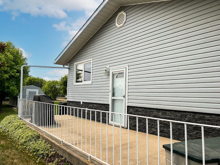 4823 50 Avenue, Smoky River M.D., AB, T0H 1S0 - 30
