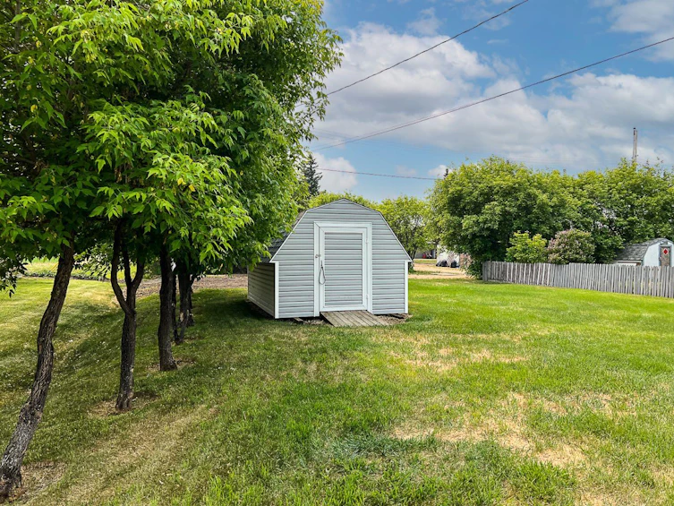4823 50 Avenue, Smoky River M.D., AB, T0H 1S0 - 31