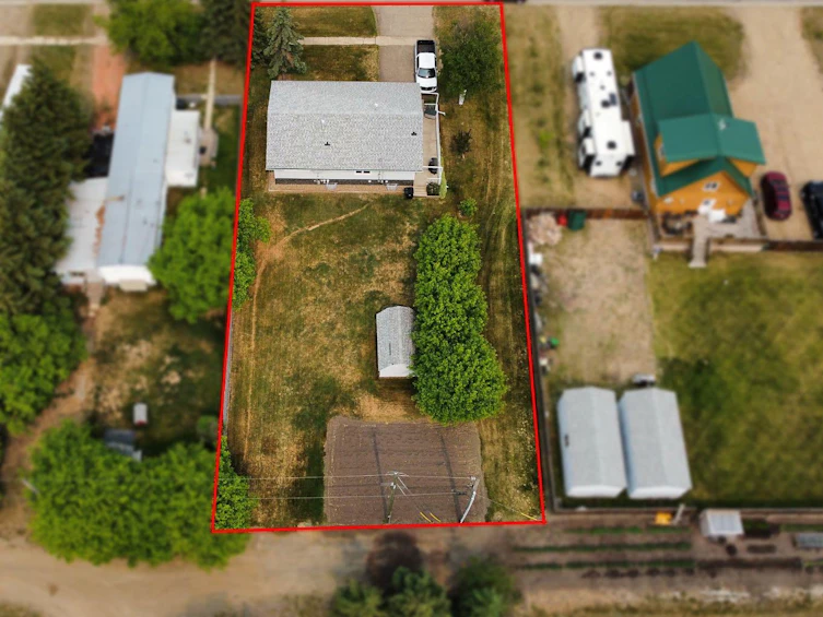 4823 50 Avenue, Smoky River M.D., AB, T0H 1S0 - 33