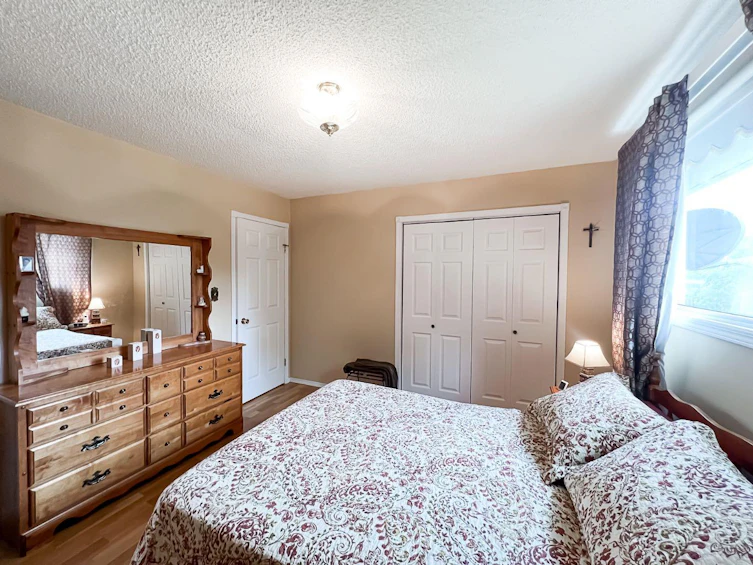 4823 50 Avenue, Smoky River M.D., AB, T0H 1S0 - 12