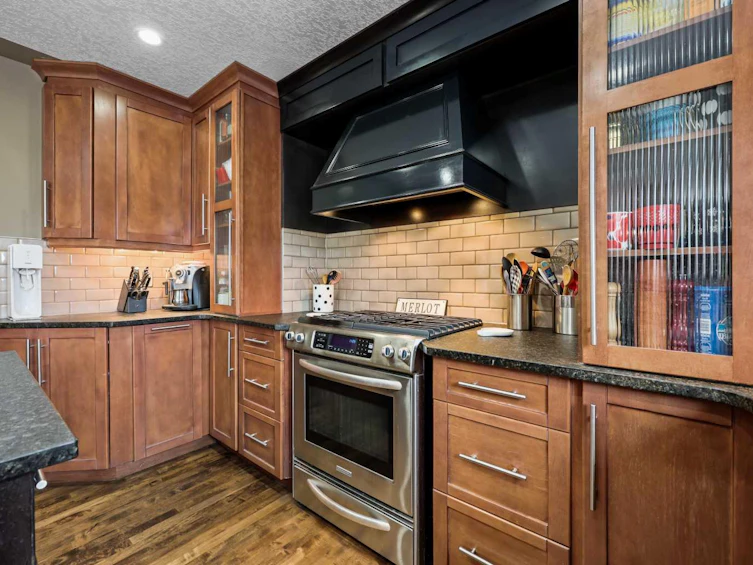 41 Strathridge Crescent SW, Calgary, AB, T3H 3R9 - 17