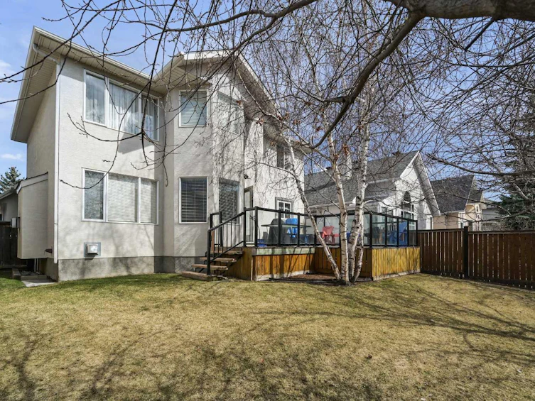 41 Strathridge Crescent SW, Calgary, AB, T3H 3R9 - 42