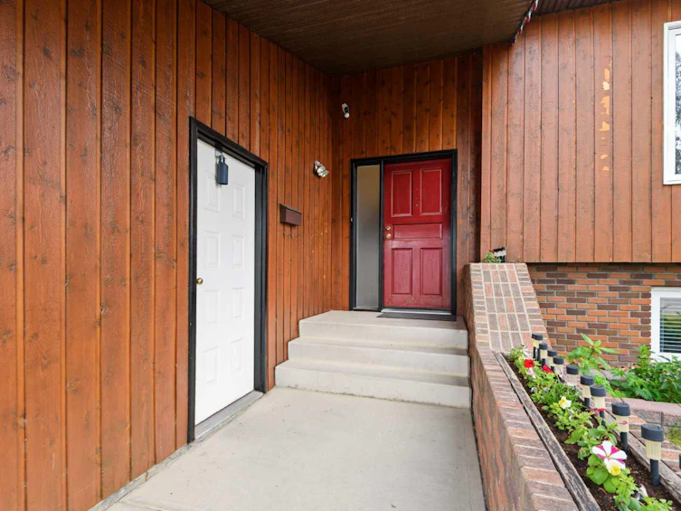 89 Huget Crescent, Red Deer, AB, T4N 6N3 - 5