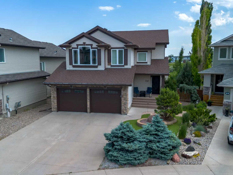 282 Firelight Crescent W, Lethbridge, AB, T1J 5B5 - 2