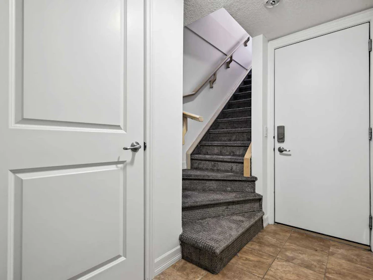 7-1729 34 Avenue SW, Calgary, AB, T2T 2B7 - 24