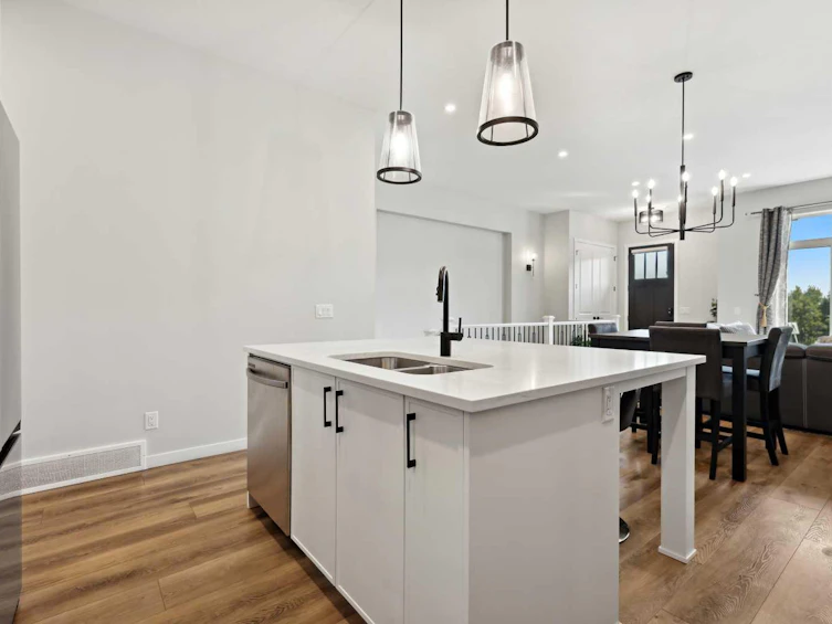 537 Marine Drive SE, Calgary, AB, T3M 2Z6 - 25