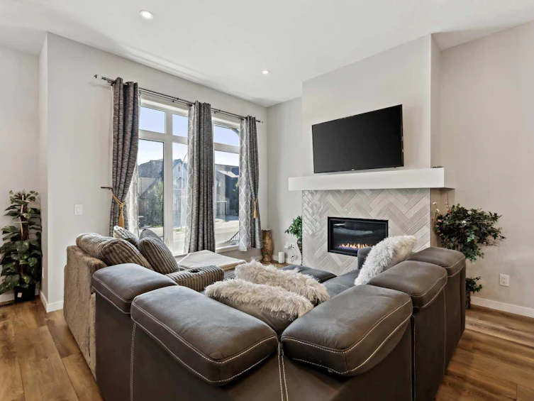 537 Marine Drive SE, Calgary, AB, T3M 2Z6 - 7