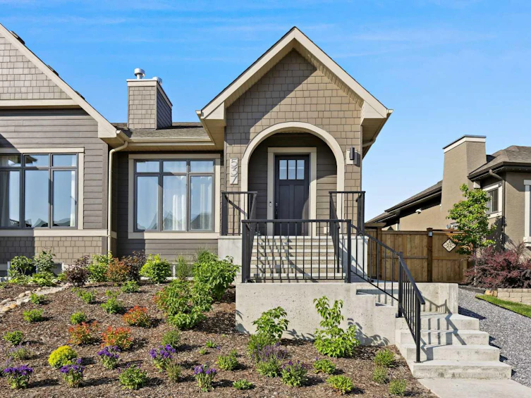 537 Marine Drive SE, Calgary, AB, T3M 2Z6 - 4