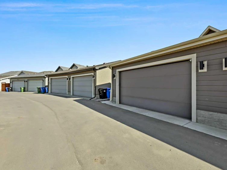 537 Marine Drive SE, Calgary, AB, T3M 2Z6 - 49