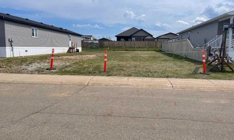148 Beardsley Crescent
