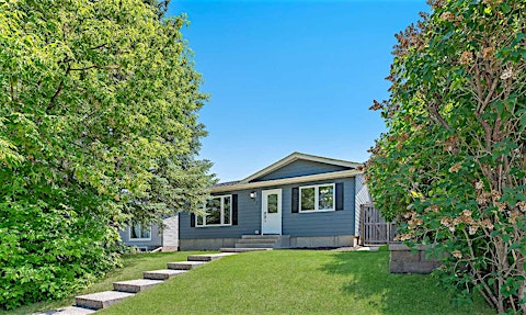 92 Macewan Park Road NW, Calgary, AB, T3K 3E9