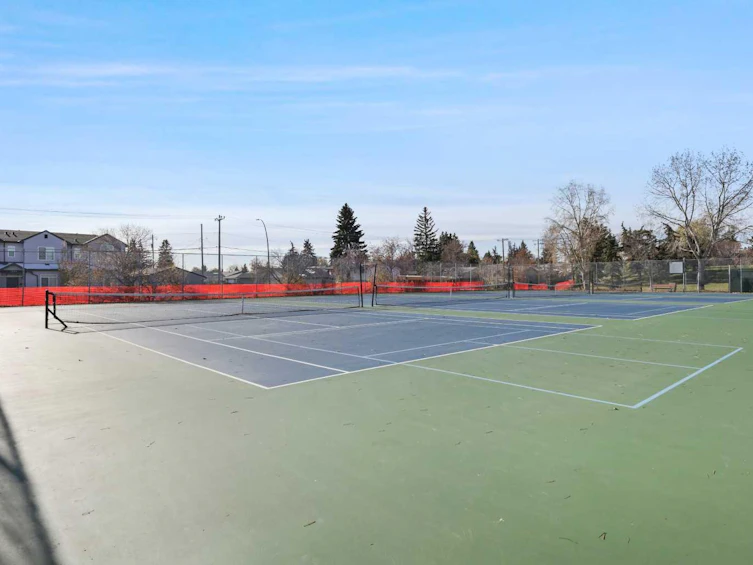 130 Pinemeadow Road NE, Calgary, AB, T1Y 4N9 - 43