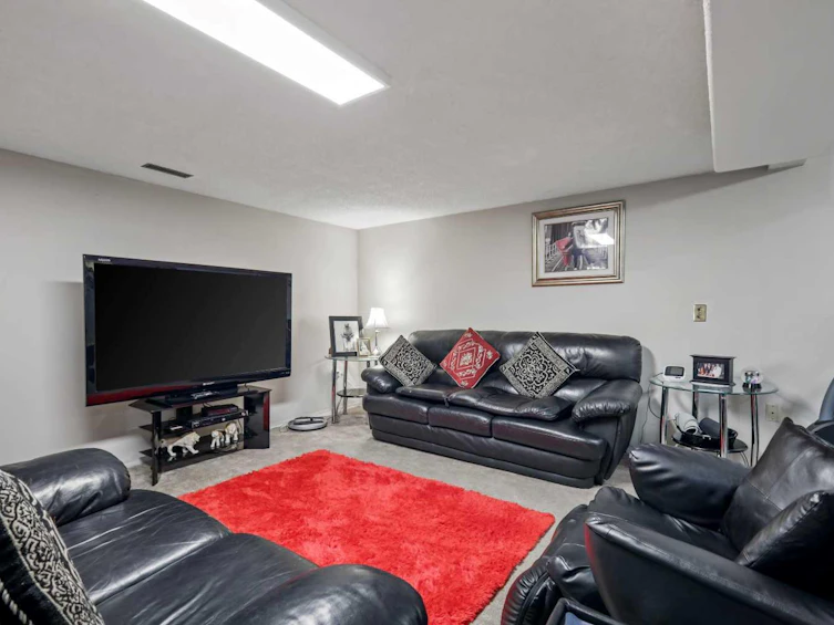 130 Pinemeadow Road NE, Calgary, AB, T1Y 4N9 - 27