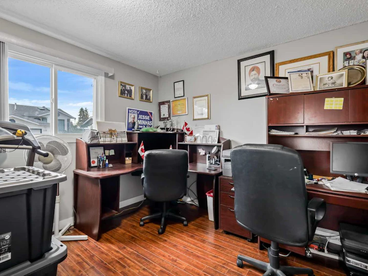 130 Pinemeadow Road NE, Calgary, AB, T1Y 4N9 - 21