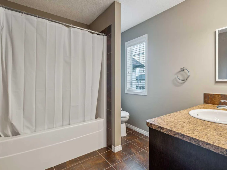353 Bridleridge View SW, Calgary, AB, T2Y 0E5 - 38