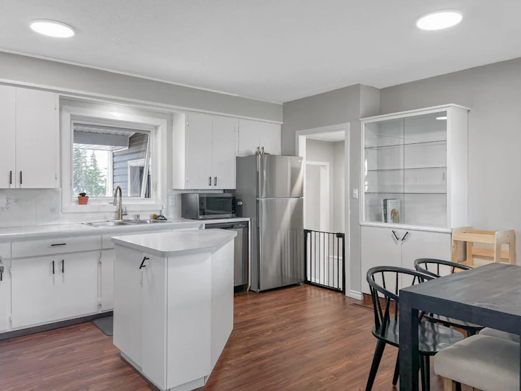 5 1 Avenue SW, Falher, AB, T0H 1M0 - 10