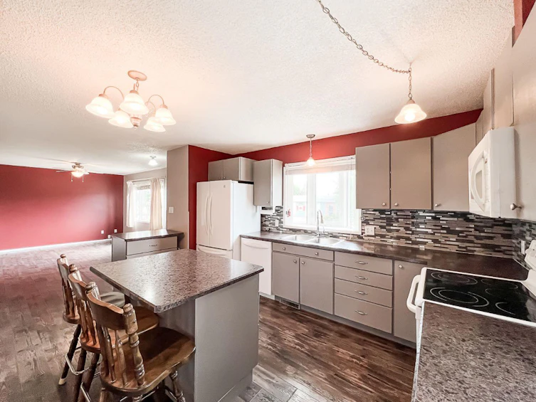 120 5 Avenue SW, Falher, AB, T0H 1M0 - 6