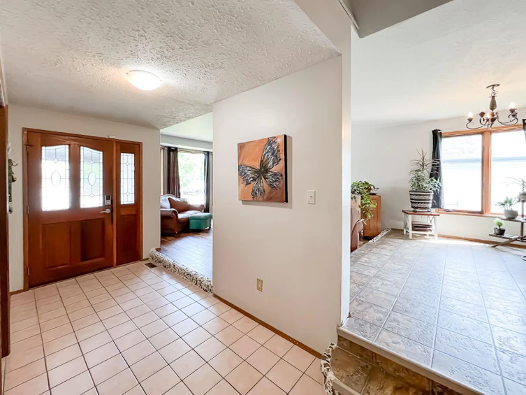 4453 Silverwood Crescent, High Prairie, AB, T0G 1E0 - 3
