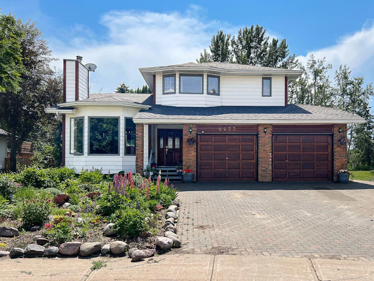 4453 Silverwood Crescent, High Prairie, AB, T0G 1E0 - 2