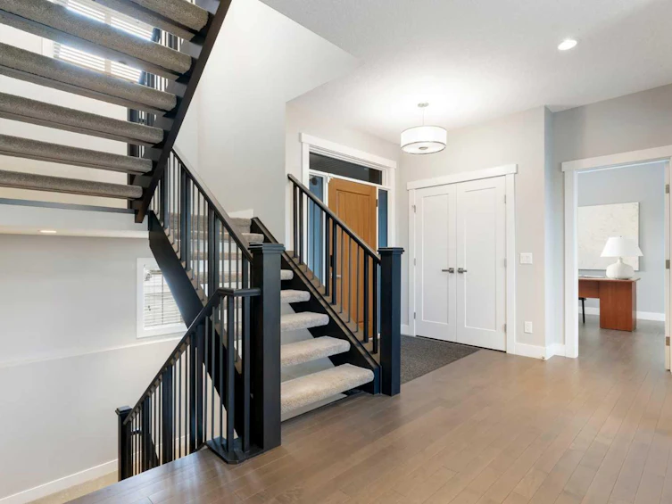 162 Canoe Crescent SW, Airdrie, AB, T4B 2N9 - 3