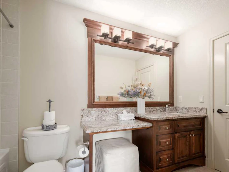 10 Spring Valley Place SW, Calgary, AB, T3H 4V1 - 35