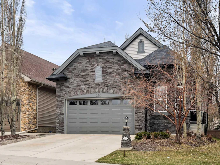 250 Cougar Ridge Drive SW, Calgary, AB, T3H 5R9 - 2