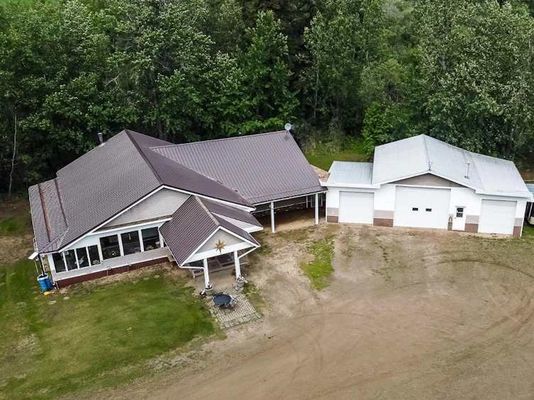 78321 Range Road 205, Smoky River M.D., AB, T0H 1G0