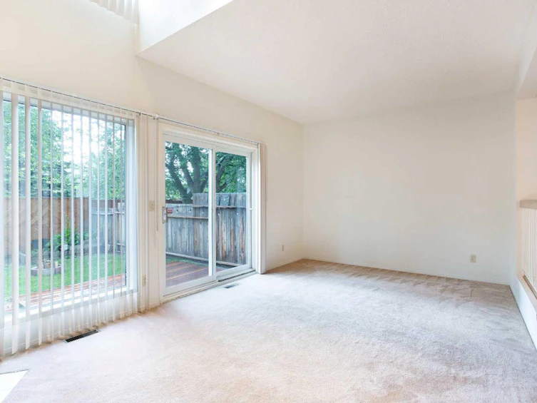 195 Cedarbrook Way SW, Calgary, AB, T2W 3Z7 - 12