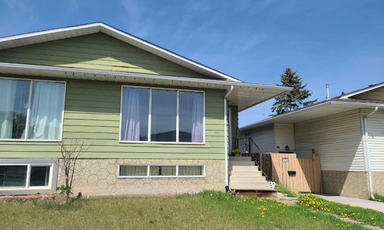 112 Dovertree Place SE