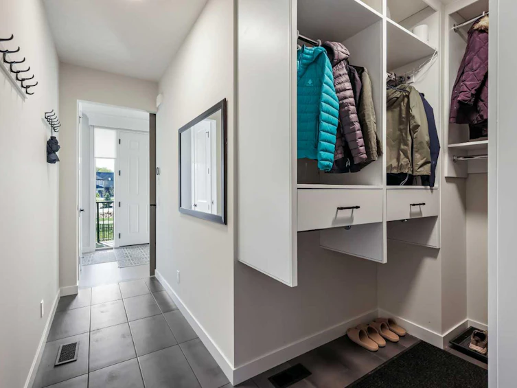 9 Cranbrook Cape SE, Calgary, AB, T3M 3L5 - 22