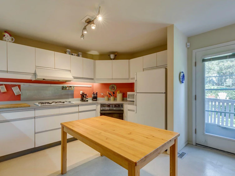 2022 28 Avenue SW, Calgary, AB, T2T 1K3 - 10