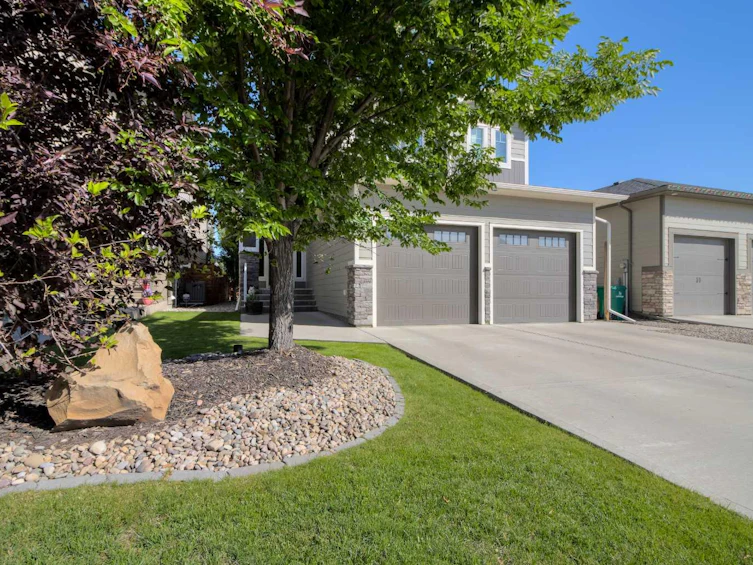 611 Sixmile Crescent S, Lethbridge, AB, T1K 5W8 - 3