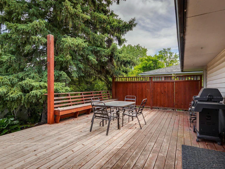 2240 30 Avenue SW, Calgary, AB, T2T 1R7 - 15