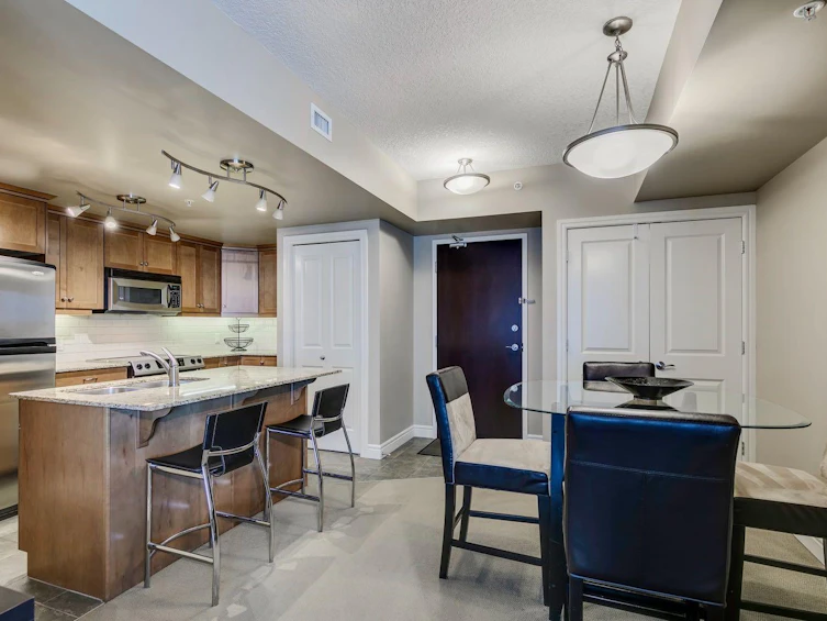 1601-920 5 Avenue SW, Calgary, AB, T2P 5P6 - 10