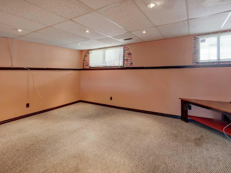 355 Pinewind Road NE, Calgary, AB, T1Y 2H2 - 26