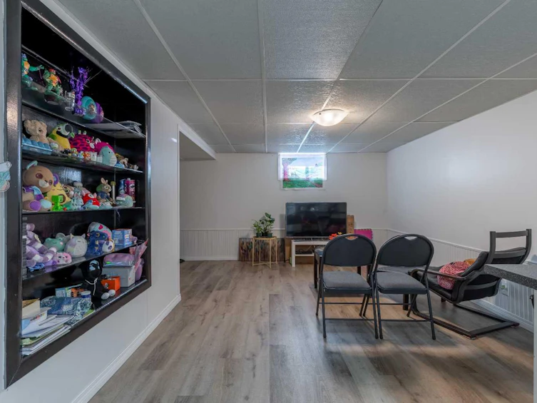1910 12 Avenue S, Lethbridge, AB, T1K 0N6 - 18