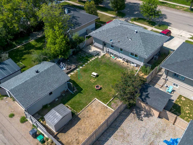 1910 12 Avenue S, Lethbridge, AB, T1K 0N6 - 36