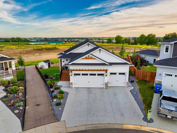 8 Bishop Circle, Carstairs, AB, T0M 0N0 - 47