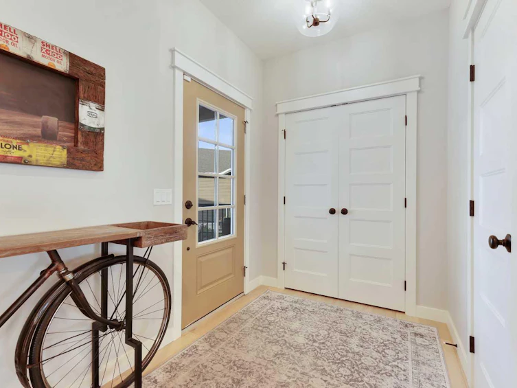 8 Bishop Circle, Carstairs, AB, T0M 0N0 - 5