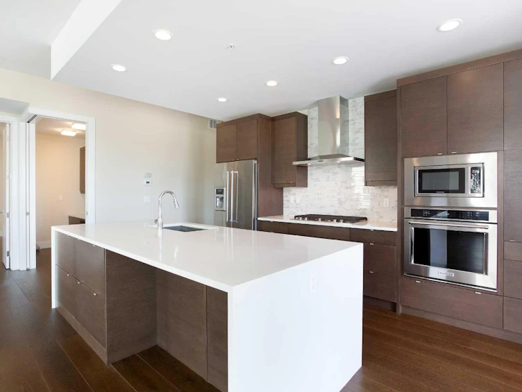 202-23 Burma Star Road SW, Calgary, AB, T3E 7Y9 - 4