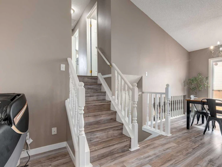 139 Los Alamos Place NE, Calgary, AB, T1Y 7J3 - 11