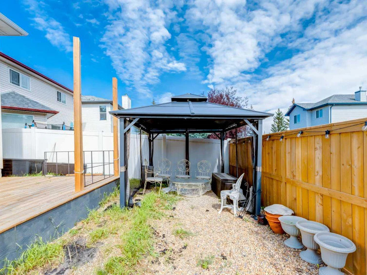139 Los Alamos Place NE, Calgary, AB, T1Y 7J3 - 29