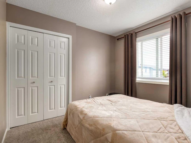 139 Los Alamos Place NE, Calgary, AB, T1Y 7J3 - 16