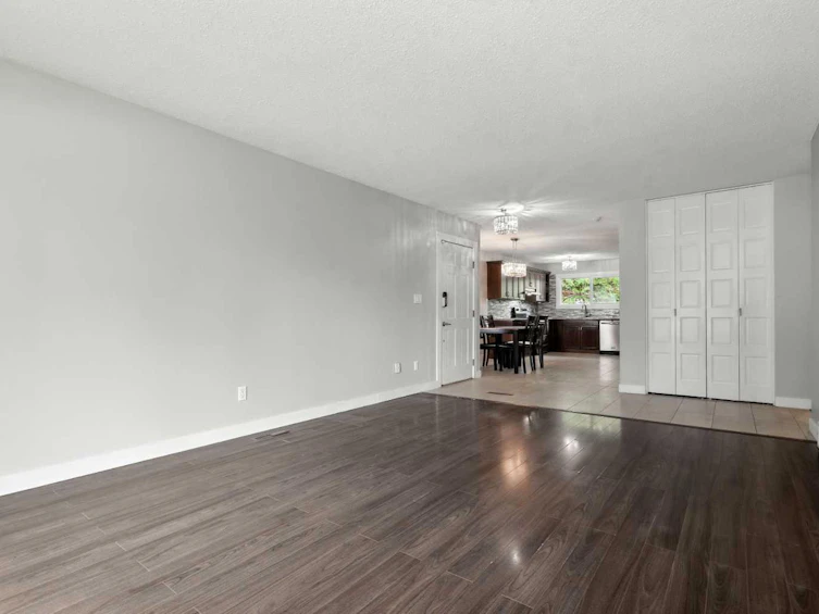 114 Baird Street, Red Deer, AB, T4R 1H4 - 12