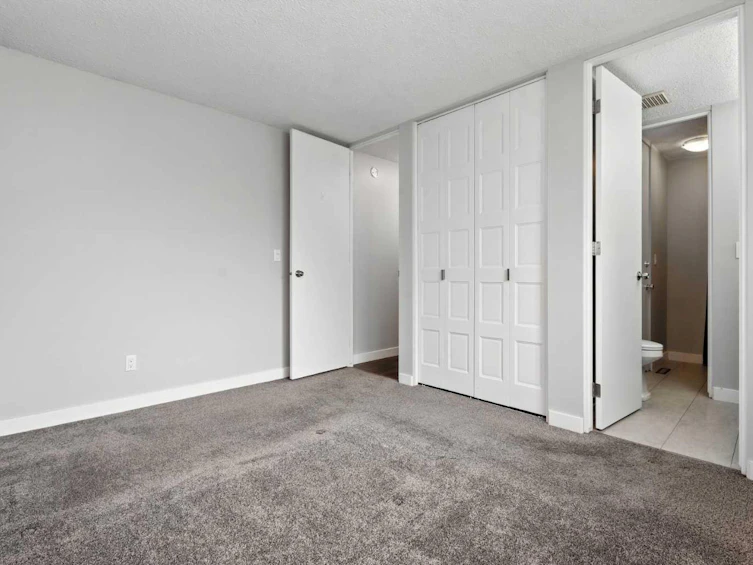 114 Baird Street, Red Deer, AB, T4R 1H4 - 21