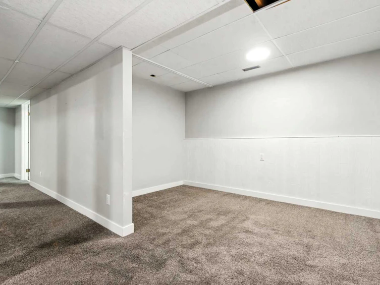 114 Baird Street, Red Deer, AB, T4R 1H4 - 34