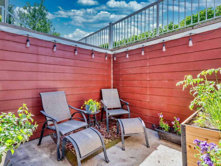 416 Mckenzie Towne Close SE, Calgary, AB, T2Z 1A8 - 24